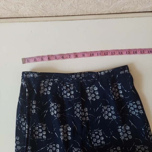 Vintage blue white floral high waist ankle pants - Picture 5 of 8